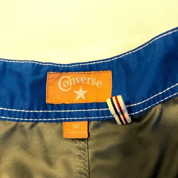 Converse Chuck Taylor All Star Board Shorts mens size 32 Waist - Picture 3 of 4